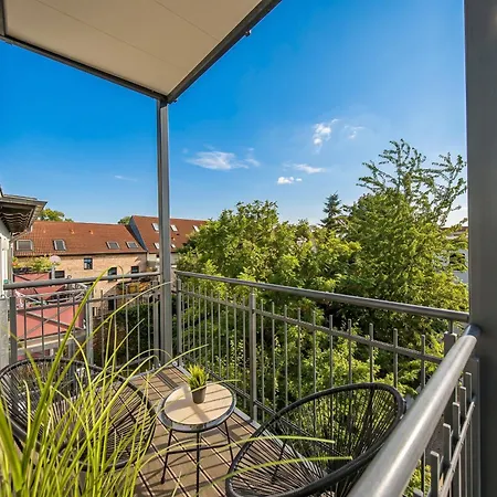 Apartament A4 Ruhiges 3-zimmer-studio Mit Balkon Halle (Saale)